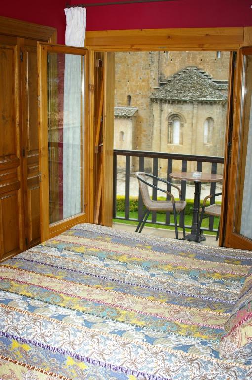 Hosteleria Santa Cruz Santa Cruz de la Serós Szoba fotó
