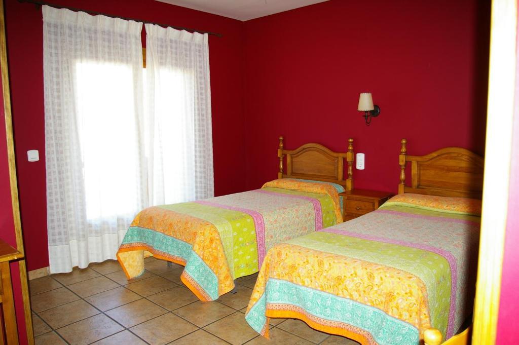 Hosteleria Santa Cruz Santa Cruz de la Serós Szoba fotó