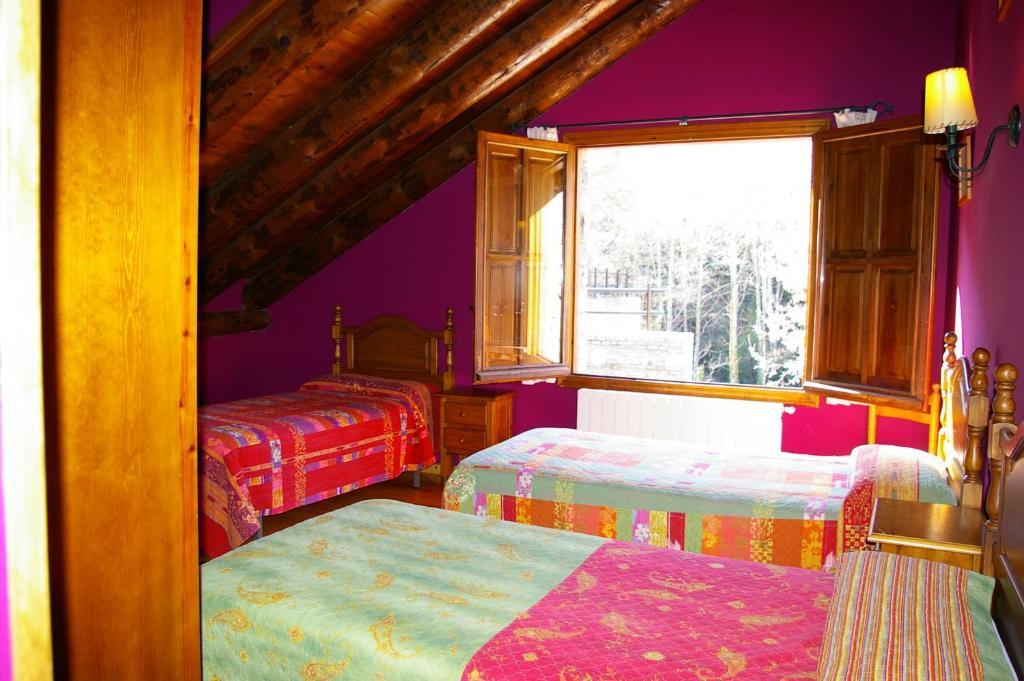 Hosteleria Santa Cruz Santa Cruz de la Serós Szoba fotó